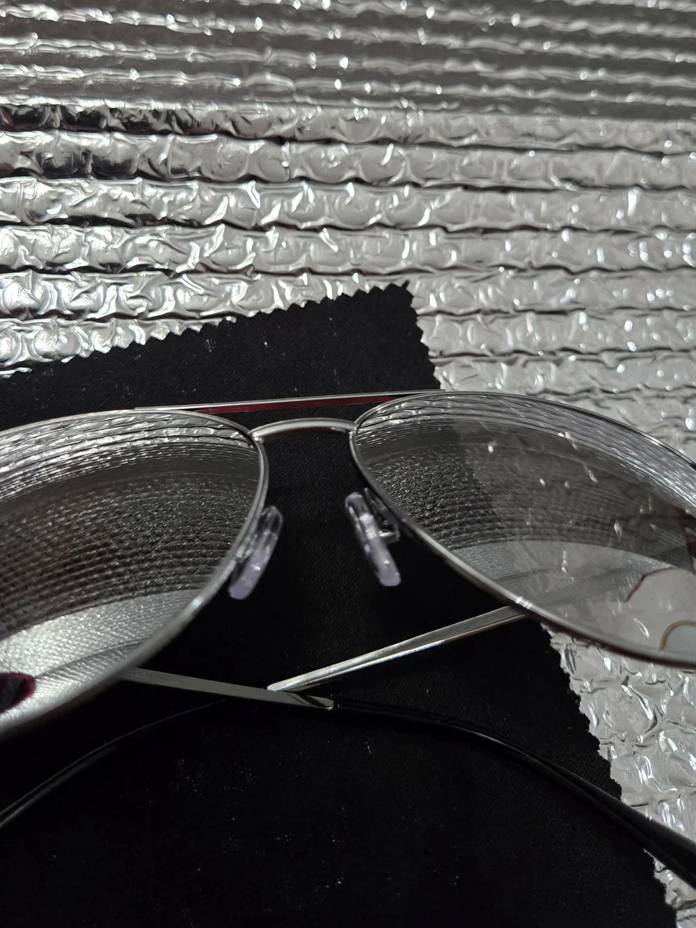 Aviator Sunglasses - Silver Frame with Shiny Lenses